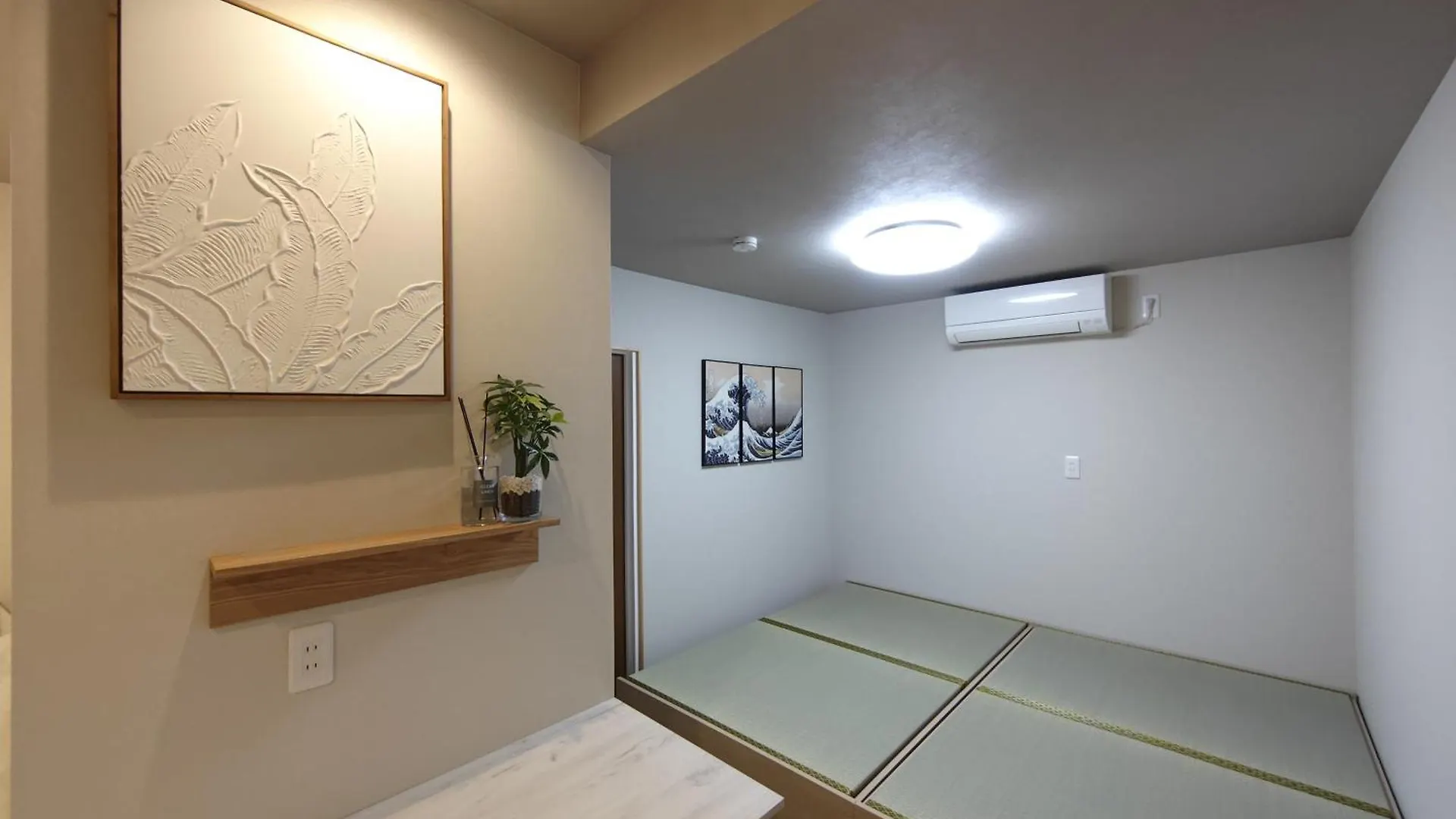 Yukimaru In Apartment Tokyo